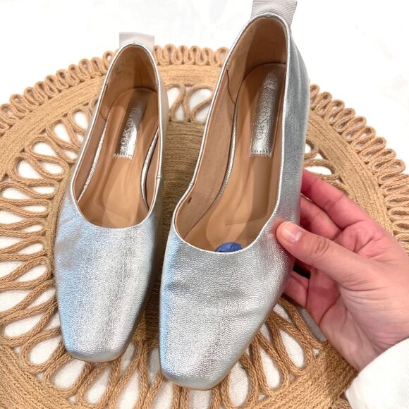 Franco Sarto Vana Ballet Flat Silver Size 6.5 - Picture 2 of 11